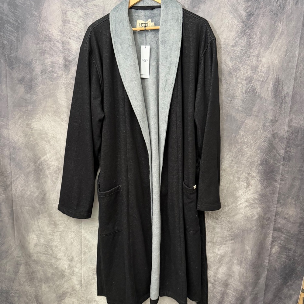 UGG Duffield II Black Grey Fleece Shawl Collar Robe Mens L/XL NWT Lounge Cozy